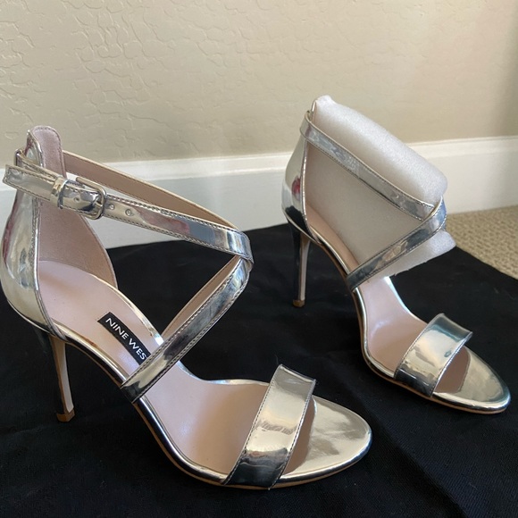 Nine West Heels - Picture 1 of 4